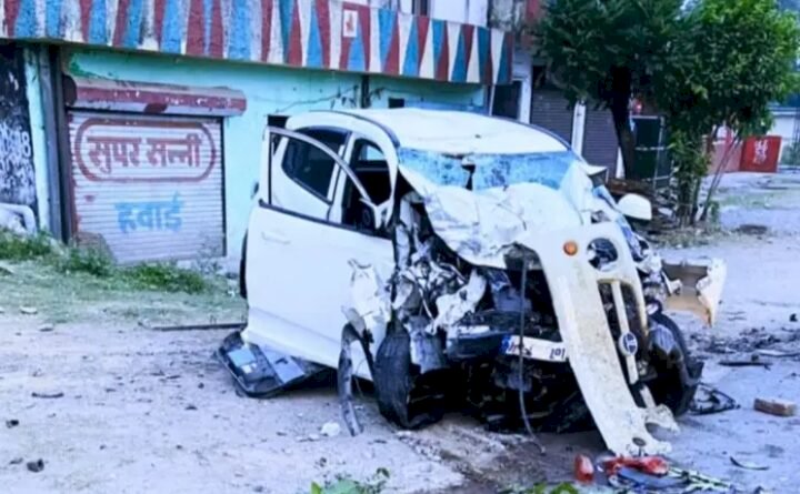 पांवटा में  कार- टेम्पू भिड़ंत   दो लोगों की मौके  मौत एक घायल