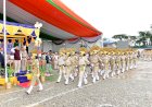मुख्यमंत्री ने जिला सिरमौर के सराहां में राज्य स्तरीय स्वतंत्रता दिवस समारोह की अध्यक्षता की  मुख्यमंत्री ने राष्ट्रीय ध्वज फहराया तथा राज्य पुलिस, गृह रक्षक, एनसीसी, एनएसएस की टुकड़ियों से सलामी ली
