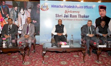 मुख्यमंत्री ने पुलिस अधिकारियों के वर्दी भत्ते में की वृद्धि की घोषणा वार्षिक वर्दी भत्ता 3675 रुपये से बढ़ाकर 15,000 रुपये किया