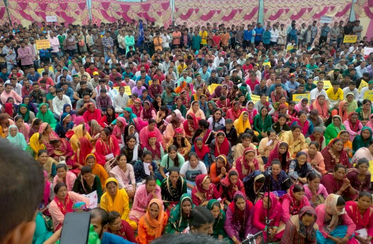 गिरिपार को जनजातीय घोषित करने के विरोध में  अनुसूचित जाति वर्ग ने  संगड़ाह में  निकाली महा रैली
