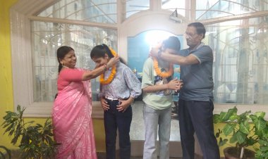 ए.वी.एन स्कु ल के होनहार छात्रों को किया सम्मानित