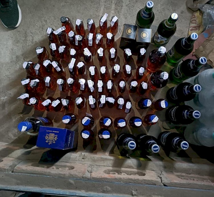 आबकारी विभाग ने शराब की 1454 बोतलें बरामद की