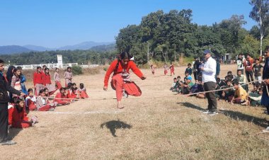 100 मीटर रेस के जूनियर वर्ग में जागृति रही अव्वल   -जमा दो स्कूल बहोलियों में वार्षिक खेलकूद प्रतियोगिता आयोजित