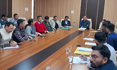 डोर-टू-डोर कूड़ा एकत्रिकरण तंत्र को मजबूत करने की आवष्यकता-आर.के. गौतम