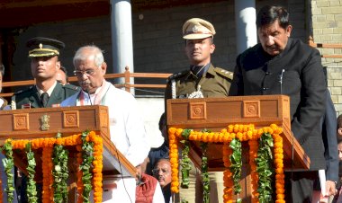 उप-मुख्यमंत्री मुकेश अग्निहोत्री का जीवन परिचय