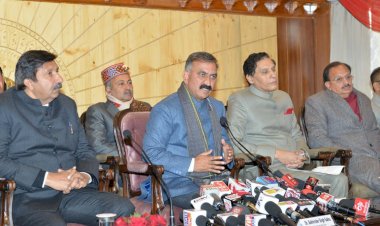 निराश्रितों के लिए प्रदेश सरकार स्थापित करेगी 101 करोड़ रुपये का मुख्यमंत्री सुखाश्रय सहायता कोष जिन बच्चों के मां-बाप नहीं, उनके लिए सरकार ही माता-पिता हैंः मुख्यमंत्री