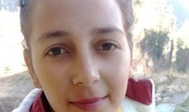 देवठी मंझगांव स्कूल की प्रियांशी शिमला में होने वाले गणतंत्र दिवस परेड में लेगी भाग