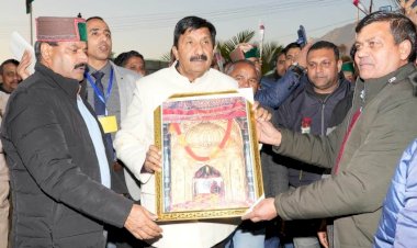 राज्य एचआरटीसी परिचालक संघ के प्रतिनिधिमंडल की उप-मुख्यमंत्री से भेंट