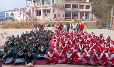 बनेठी स्कु ल में छात्रों को बाल अधिकारों के बारे में जागरूक किया -जिला बाल संरक्षण ईकाई सिरमौर व रोटरी क्लब का आयोजन