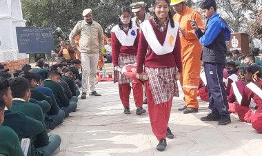 गृह रक्षा प्रशिक्षण केन्द विक्रम कै सल नाहन का तीन स्कुलों के 100 छात्रों किया भ्रमण