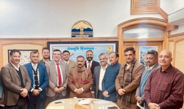 हिंदुजा समूह के प्रतिनिधिमंडल ने मुख्यमंत्री से भेंट की