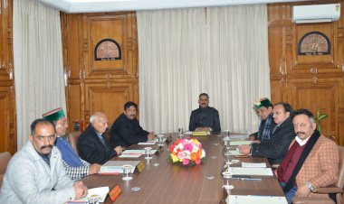 सरकारी कर्मचारियों को ओपीएस प्रदान करने का निर्णय लिया