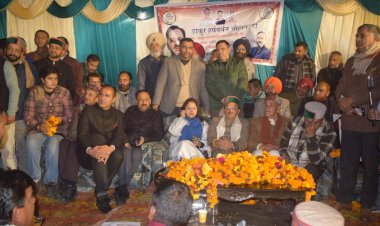 उद्योग मंत्री हर्षवर्धन चौहान का पांवटा साहिब में हुआ भव्य स्वागत कांग्रेस पार्टी के घोषणा-पत्र को चरणबद्ध ढंग से पूरा करेंगे-हर्षवर्धन चौहान