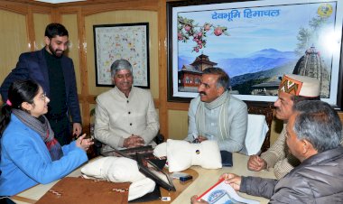 मुख्यमंत्री ने जिज्ञासा बहल के स्टार्ट-अप की सराहना की