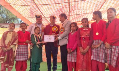 सीनियर सेकेंडरी स्कूल क्यारी में वार्षिक पारितोषिक समारोह आयोजित  - विधायक सोलंकी ने की शिरकत