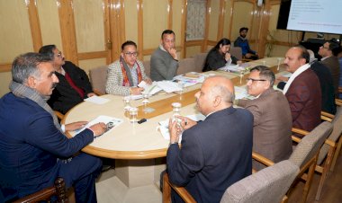 मुख्यमंत्री ने एफसीए मामलों की स्वीकृतियों के लिए प्रभावी प्रणाली विकसित करने पर बल दिया