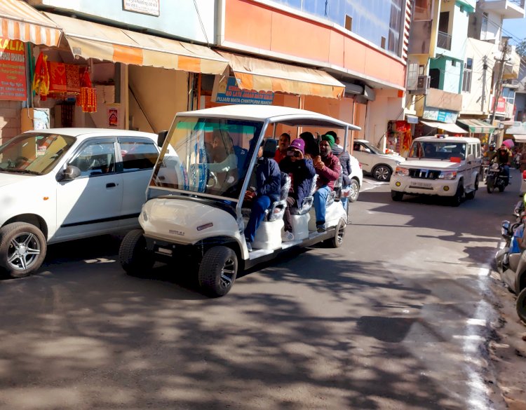 छिन्मस्तिका धाम चिंतपूर्णी में ई-वाहन का हुआ सफल ट्रायल दर्शनार्थ आने वाले श्रद्धालुओं को मिलेगी सुविधा