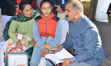 गंभीर बीमारी से ग्रसित 18 वर्षीय युवती के उपचार का खर्च उठाएगी प्रदेश सरकार