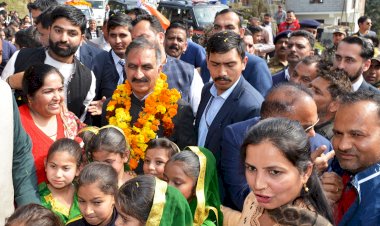 मुख्यमंत्री के पहली बार नादौन पहुंचने पर उत्सव का माहौल