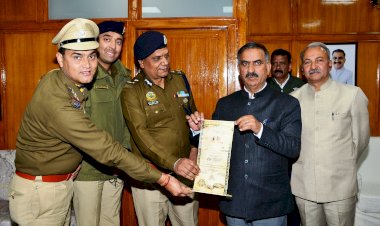 मुख्यमंत्री ने हारमनी आफ द पाइन्ज़ को बधाई दी