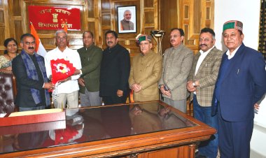 राज्यपाल राजेंद्र विश्वनाथ आर्लेकर को विदाई दी