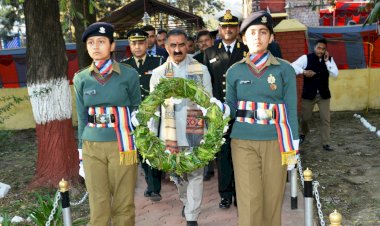 सैनिक स्कूल सुजानपुर टिहरा में विद्यार्थियों के साथ किया संवाद मुख्यमंत्री ने