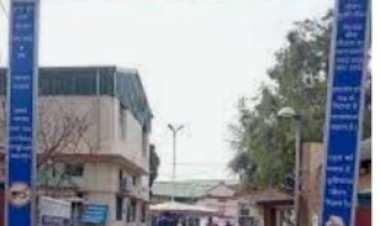 मेडिकल कॉलेज में एमसीएच अस्पताल न बनने से गर्भवती महिलाओं नही मिल रही है बहेतर सुविधाऐं   - सालों पहले स्वीकृ त 10 करोड़ के  बजट से बनने वाला 40 बिस्तरों वाला अस्पताल खटाई में