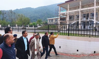 बीड़-बिलिंग में अप्रैल में आयोजित होगा पैराग्लाइडिंग प्री-विश्व कप