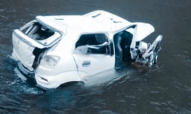 दर्दनाक : अनियंत्रित होकर टोंस नदी में समाई कार, हादसे में चार लोगों की मौत