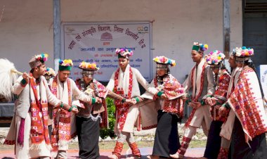 अपनी समृद्ध संस्कृति को साथ लेकर आगे बढ़े युवा - उपायुक्त  आई.टी.आई में आयोजित की स्थानीय बोली पर भाषण, लोकनृत्य व लोकगीत प्रतियागिता