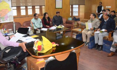 ज़िला आयुर्वेदिक अस्पताल कुल्लू की रोगी कल्याण समिति की  गवर्निंग बॉडी की वार्षिक बैठक ....... वित्त वर्ष 2023-24 के लिए अनुमानित  बजट पारित किया गया।