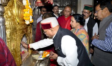 राज्यपाल ने मां ज्वालाजी, ब्रजेश्वरी देवी माता तथा चामुंडा माता मंदिर में की पूजा अर्चना