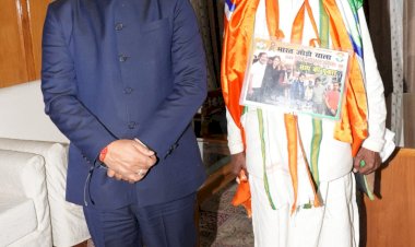 अनोखे लाल तिवारी ने  मुख्यमंत्री  सुक्खू से भेंट .....