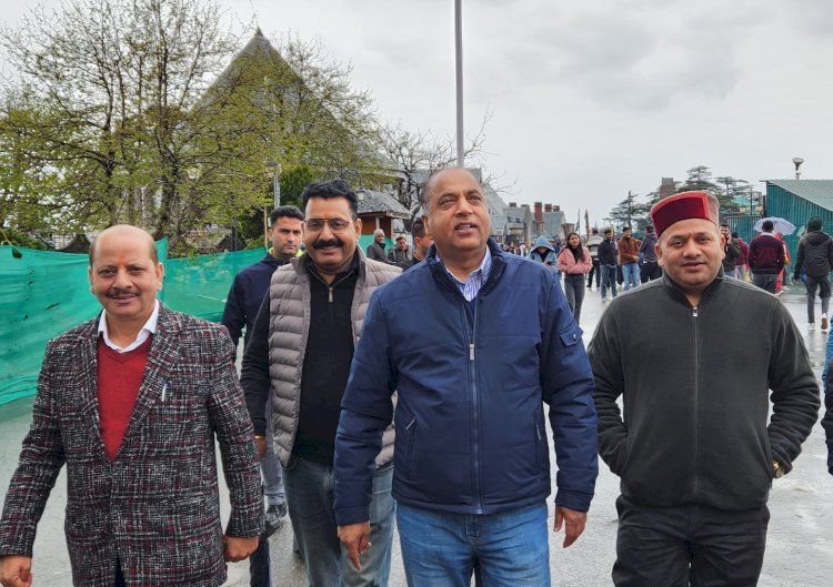 नेता प्रतिपक्ष जयराम ठाकुर ने शिमला के रिज मैदान पर सैर की........  बजट में भाजपा सरकार द्वारा शुरू की गई जनकल्याणकारी योजनाओं का जिक्र नहीं : जयराम