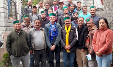 नीदरलैंड के विशेषज्ञ ने समशितोषण फलों की नर्सरी उत्पादन का प्रशिक्षण प्रदान किया