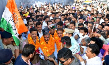 मुख्यमंत्री ने पहली अक्तूबर से बद्दी में एसडीएम कार्यालय खोलने की घोषणा की....... अधिकारियों को बद्दी बस स्टैंड की विस्तृत परियोजना रिपोर्ट बनाने के निर्देश दिए