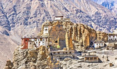 राज्य की कुल योजना राशि का 9 प्रतिशत जनजातीय क्षेत्रों के विकास के लिए चिन्हांकित काजा में हिमाचल दिवस के राज्य स्तरीय समारोह से और प्रगाढ़ होगा सांस्कृतिक जुड़ाव