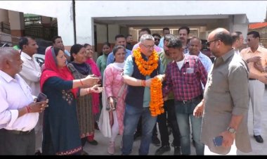 डॉ भीमराव अंबेडकर जयंती पर कई कार्यक्रम आयोजित..... संविधान निर्माता को श्रद्धा सुमन की गए अर्पित,