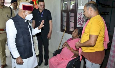 राज्यपाल ने किया कोटला खुर्द में बने कुष्ठ आश्रम का दौरा......