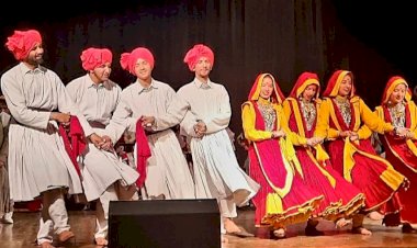20 सम्मेलन में विदेशी मेहमानों को हिमाचल की लोक संस्कृति से रूबरू करवाएंगे .....मांडव्य कला मंच के 11 लोक कलाकर.. हिमाचल के चयनित 74 कलाकारों के साथ
