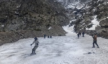 जिस्पा में आयोजित 14 दिवसीय बेसिक स्की कोर्स हुआ संम्पन......... प्रदेश के 26  प्रशिक्षुओं ने सीखी स्की स्पोर्ट्स की बारीकियां