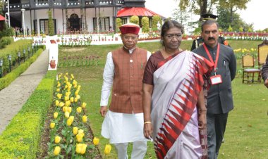 छराबड़ा में राष्ट्रपति निवास में ....... राष्ट्रपति ने ट्यूलिप गार्डन का उद्घाटन किया.....