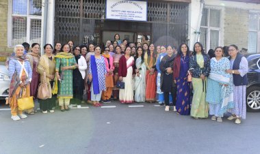 राज्य रेड क्रॉस की बैठक .......लेडी गवर्नर जानकी शुक्ला की अध्यक्षता में आयोजित