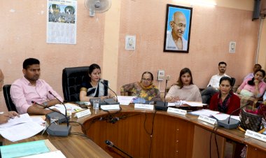 सभी जिला अधिकारी जिला परिषद बैठक में अपनी उपस्थिति सुनिश्चित करेंः सीमा कन्याल