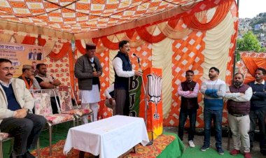 सुरेश कश्यप ने कांग्रेस को दी नसियत झूठ की राजनीति लंबे समय के लिए नहीं चलती