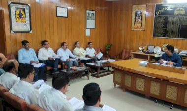 एससी-एसटी अत्याचार के मामलों की जांच एवं अभियोजन में न हो देरी...... जिला स्तरीय सतर्कता एवं प्रबोधन समिति की बैठक में डीसी ने दिए निर्देश.......