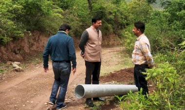 नारग की 11 पंचायतों के लिए निर्मित की जा रही पेयजल योजना का  किया निरीक्षण.......   26 करोड़ की पेयजल योजना मार्च 2024 तक........ पूरी करने के निर्देश  26 करोड़ की पेयजल योजना -डा मंदीप गुप्ता