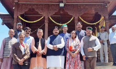 प्रदेश के मंदिरों को धार्मिक पर्यटन की दृष्टि से किया जाएगा विकसित - मुकेश अग्निहोत्री..... उप मुख्यमंत्री ने चालदा महासु मंदिर सराजी एवं हाटकोटी मंदिर में परिवार सहित की पूजा अर्चना...