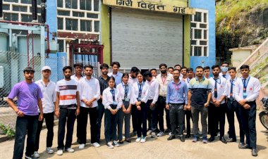 हिमालयन इंजीनियरिंग के छात्रों ने गिरिनगर हाइड्रो इलेक्ट्रिक पावर प्लांट का किया दौरा