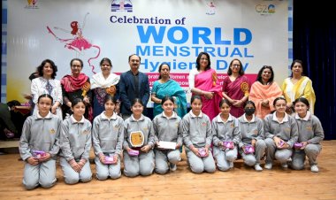 महिलाओं के लिए आत्मसम्मान एवं स्वास्थ्य का मुद्दा है...... मासिक धर्म एवं स्वच्छता - एम सुधा देवी.... विश्व मासिक धर्म एवं स्वच्छता दिवस के अवसर पर  राज्य स्तरीय कार्यक्रम का  आयोजन.....